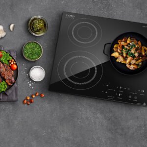 Bếp từ CASO Master P3 Plus mặt kính đen trong gian bếp