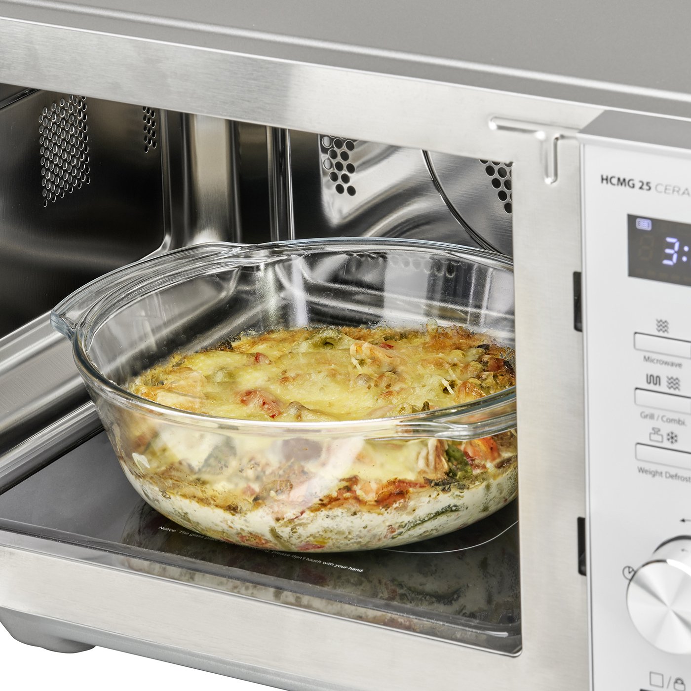 Không chỉ hâm nóng - lò vi sóng hiện đại còn là công cụ đa năng thực sự trong nhà bếp